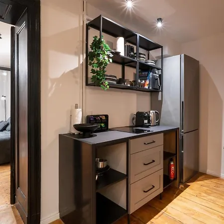 Helle Am Mehringdamm - Stylisch Und Zentral Apartment