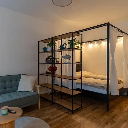 Apartment Helle Am Mehringdamm - Stylisch Und Zentral *