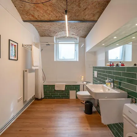 Bevoflats - Designer In Kreuzberg, Bergmannkiez